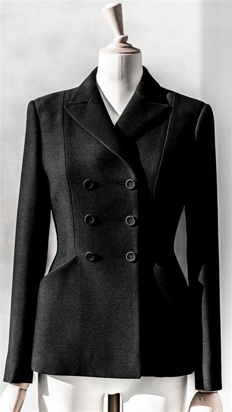 dior jacke kariert|dior's bar jacket style.